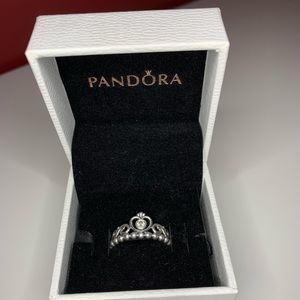 Pandora princess tiara crown ring